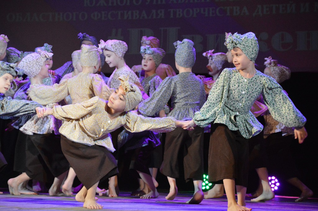 Фабрика форматов16CIs0bQXVc